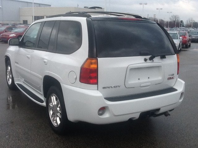 GMC Envoy 2008 photo 5