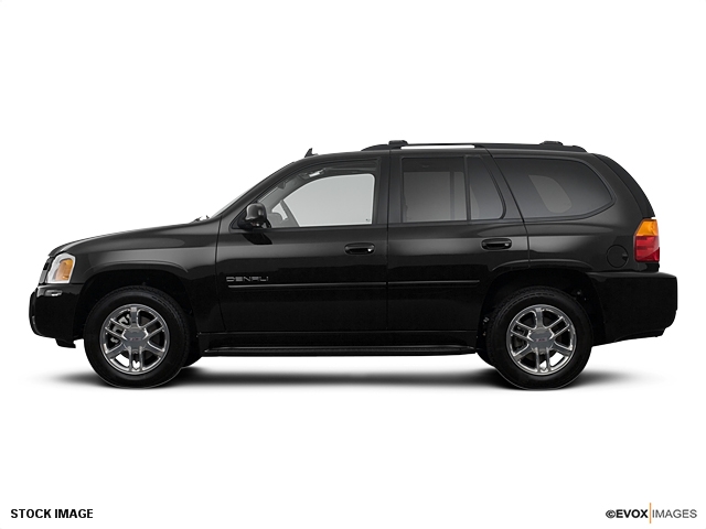 GMC Envoy 2008 photo 2