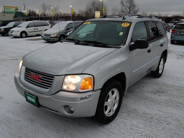 GMC Envoy 2008 photo 1