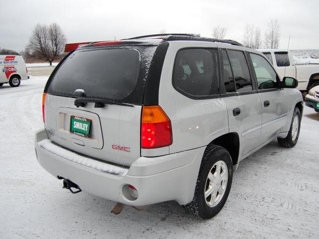 GMC Envoy 2008 photo 3