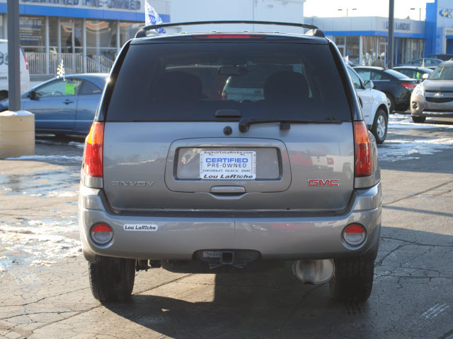 GMC Envoy 2008 photo 3