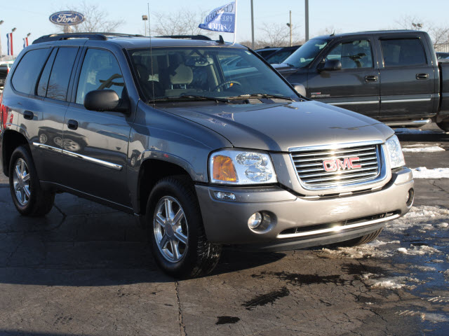 GMC Envoy 2008 photo 5