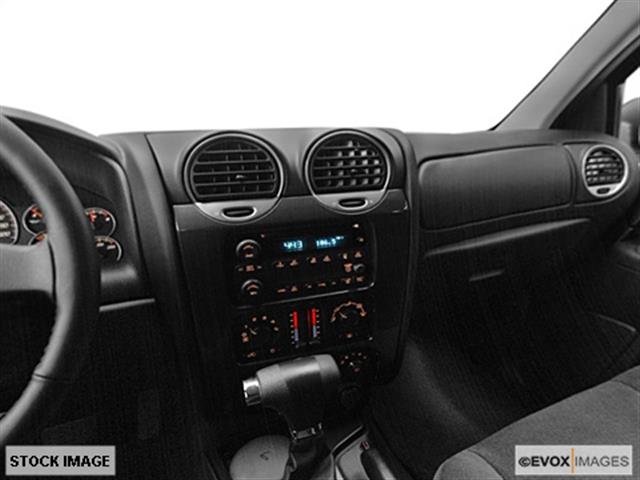 GMC Envoy 2008 photo 8