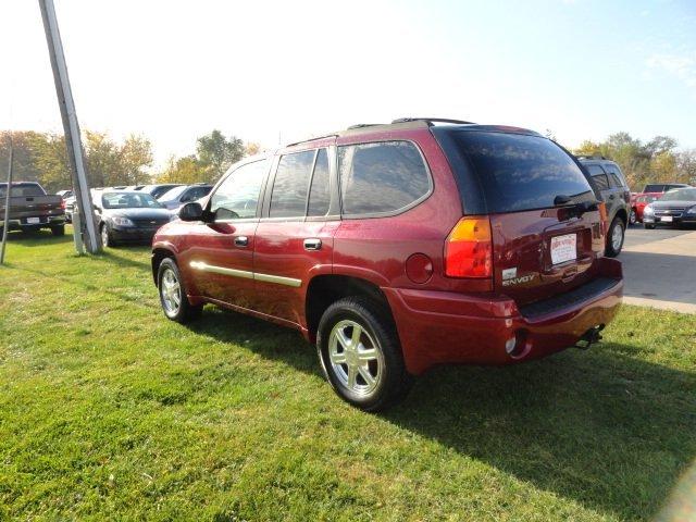 GMC Envoy 2008 photo 1