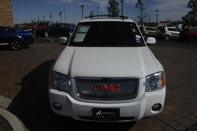 GMC Envoy 2009 photo 4