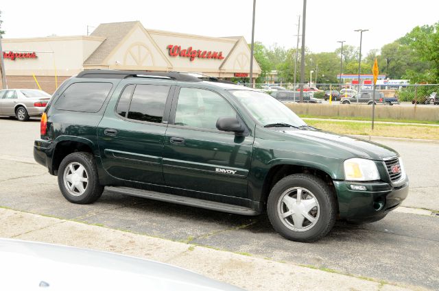 GMC Envoy XL 2002 photo 4