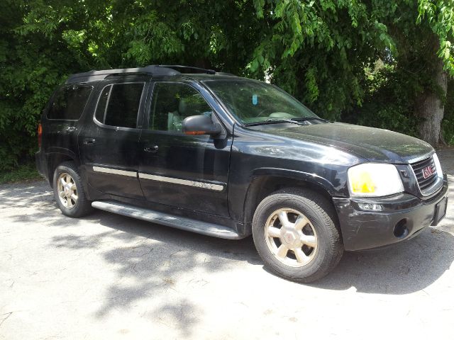 GMC Envoy XL 2002 photo 1