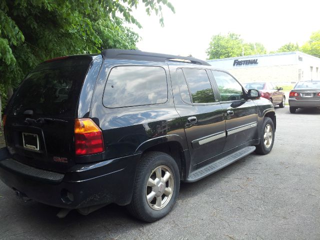 GMC Envoy XL 2002 photo 6