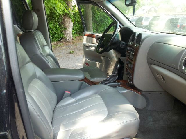 GMC Envoy XL 2002 photo 9