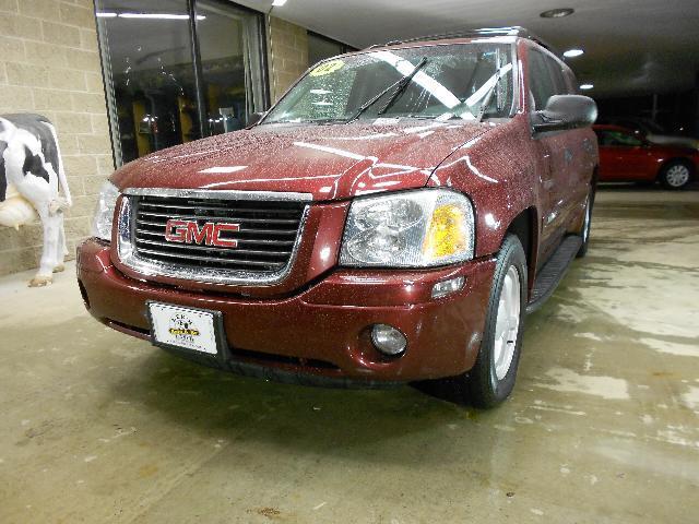 GMC Envoy XL LTD LME Sport Utility