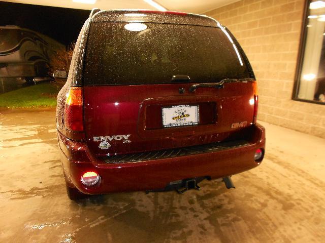 GMC Envoy XL 2002 photo 4