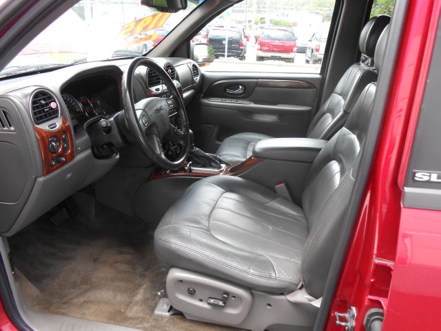 GMC Envoy XL 2003 photo 13