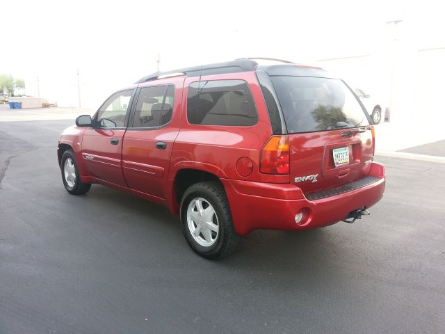 GMC Envoy XL SLT Extra Cab SUV