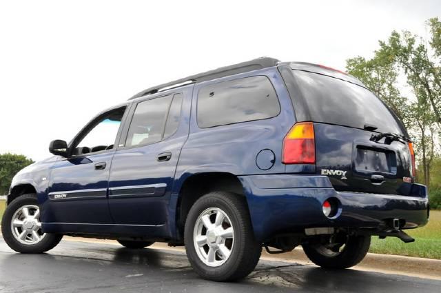 GMC Envoy XL 2003 photo 4