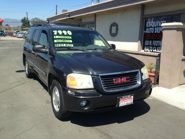 GMC Envoy XL 2003 photo 1