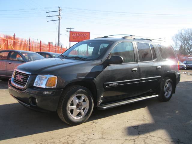 GMC Envoy XL 2003 photo 1