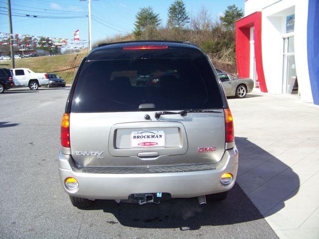 GMC Envoy XL 2003 photo 1