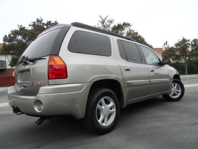 GMC Envoy XL 2003 photo 4