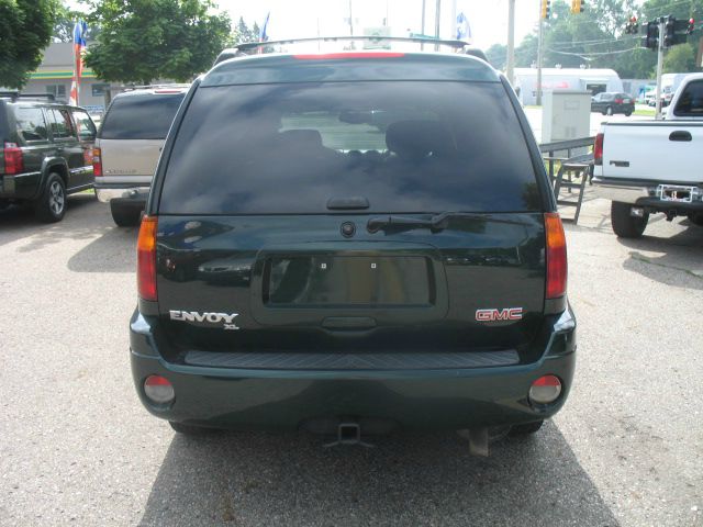 GMC Envoy XL 2003 photo 1