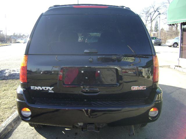 GMC Envoy XL 2003 photo 4