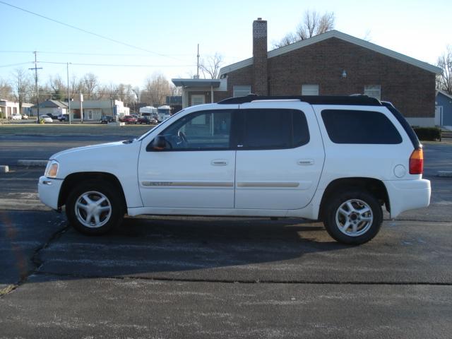 GMC Envoy XL 2003 photo 1