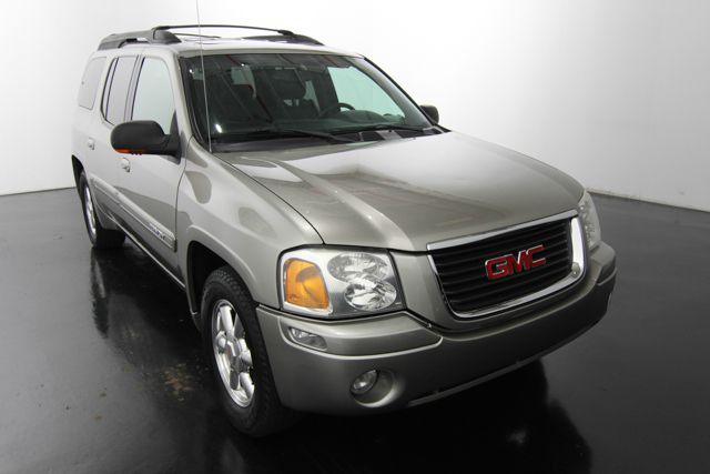 GMC Envoy XL 2003 photo 1