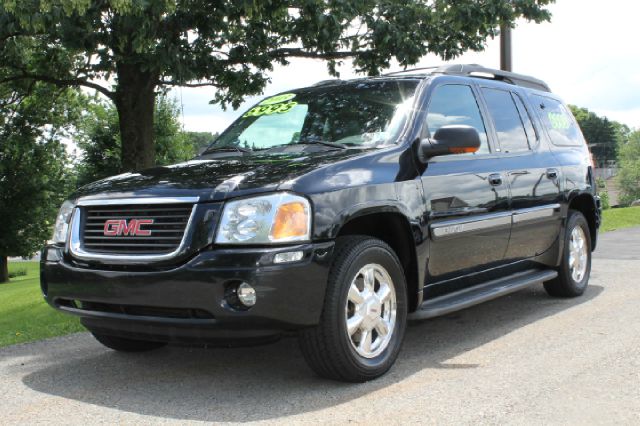 GMC Envoy XL 2003 photo 3