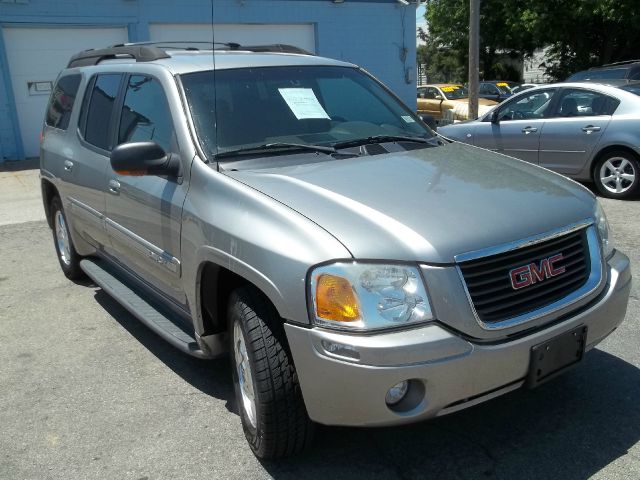 GMC Envoy XL 2003 photo 3