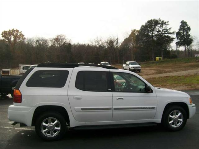 GMC Envoy XL 2004 photo 4