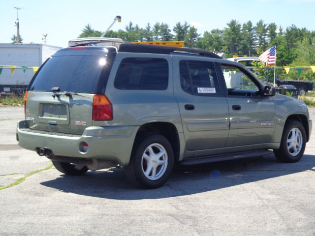 GMC Envoy XL 2004 photo 3