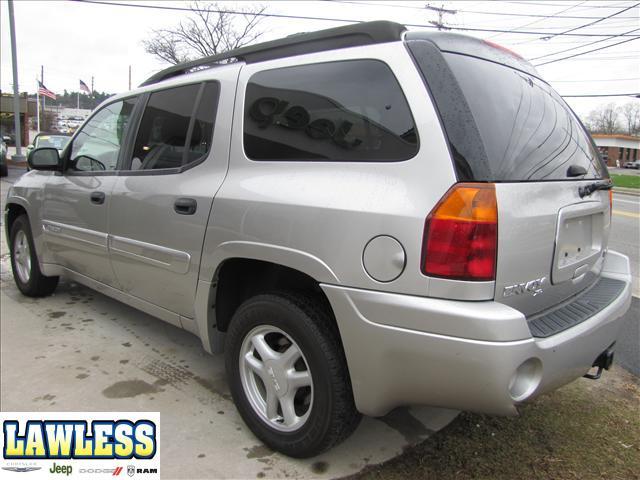 GMC Envoy XL 2004 photo 4