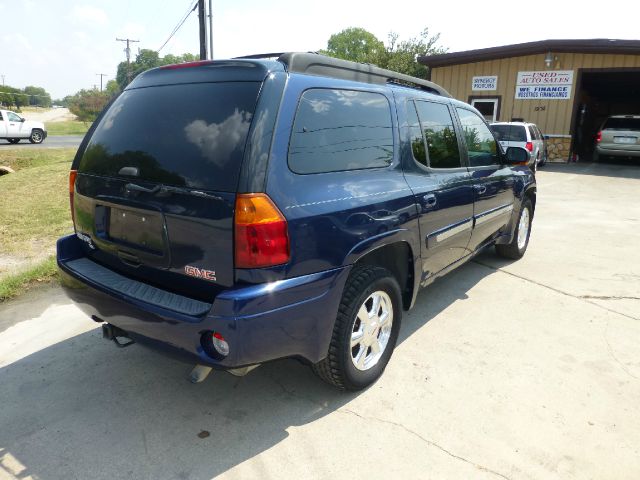 GMC Envoy XL 2004 photo 4