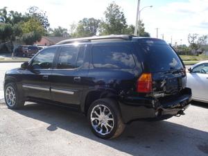 GMC Envoy XL LS 2500hd CREW CAB 4X4 Diesel Sport Utility