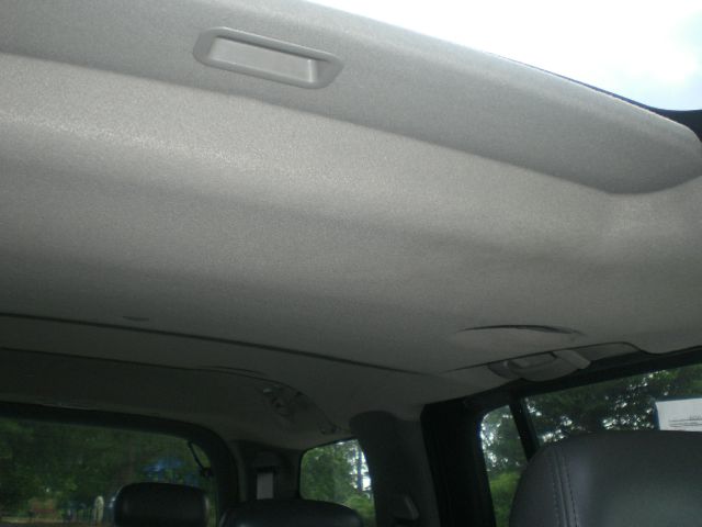 GMC Envoy XL 2004 photo 10