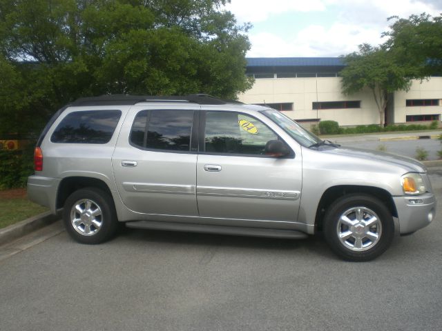 GMC Envoy XL 2004 photo 35