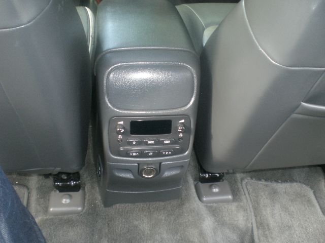 GMC Envoy XL 2004 photo 5