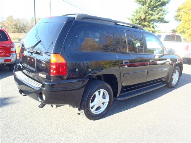 GMC Envoy XL 2004 photo 3