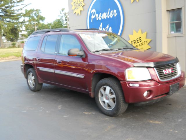 GMC Envoy XL 2004 photo 1