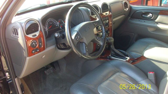 GMC Envoy XL 2004 photo 4