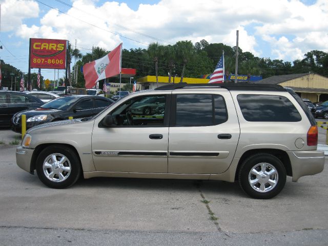 GMC Envoy XL 2005 photo 13