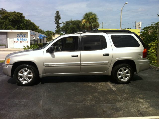 GMC Envoy XL 2005 photo 3