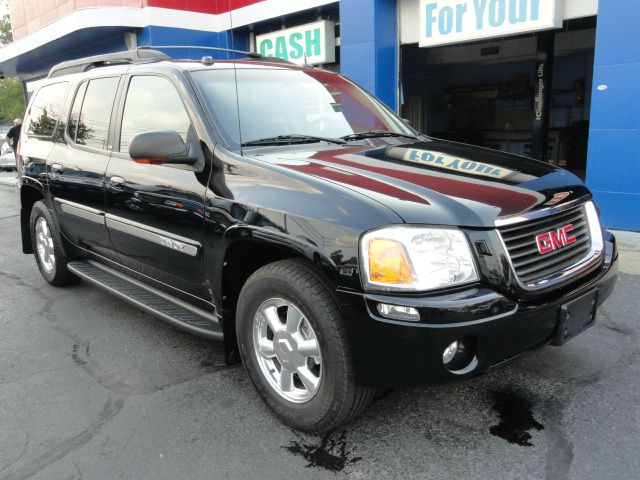 GMC Envoy XL 2005 photo 2