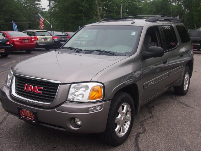 GMC Envoy XL 2005 photo 1