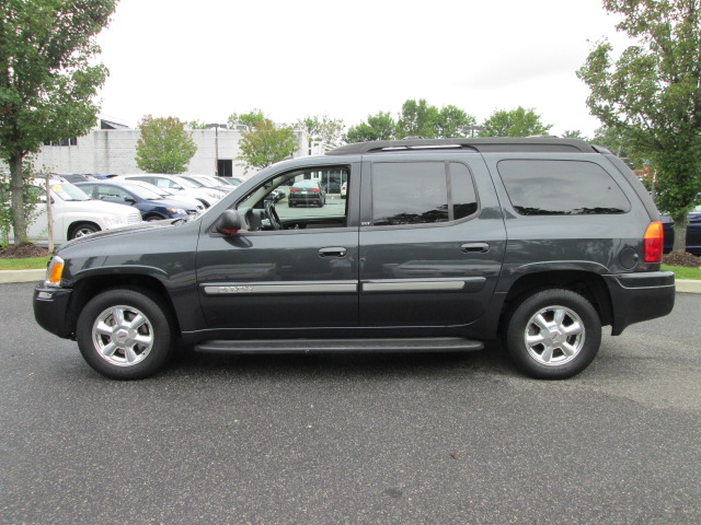 GMC Envoy XL 2005 photo 1