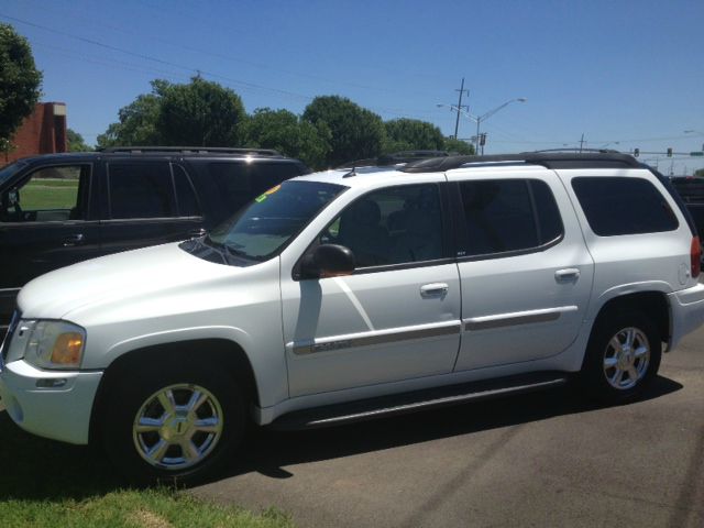 GMC Envoy XL 2005 photo 4