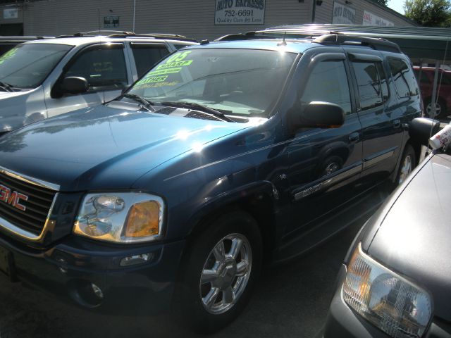 GMC Envoy XL 2005 photo 1