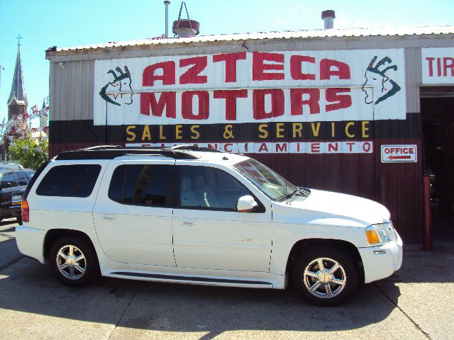 GMC Envoy XL 2005 photo 2