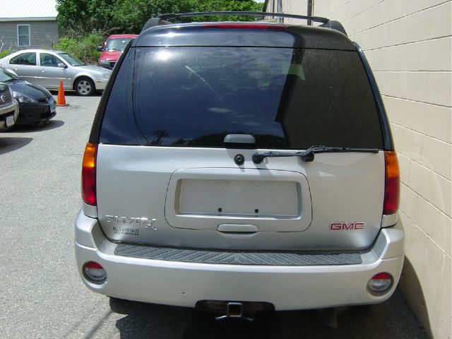 GMC Envoy XL 2005 photo 11