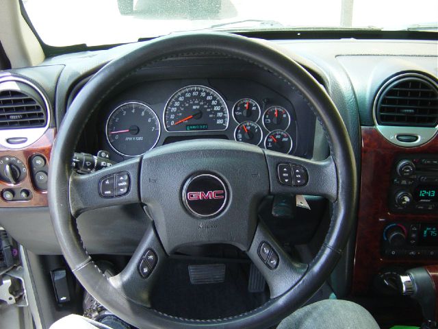 GMC Envoy XL 2005 photo 7