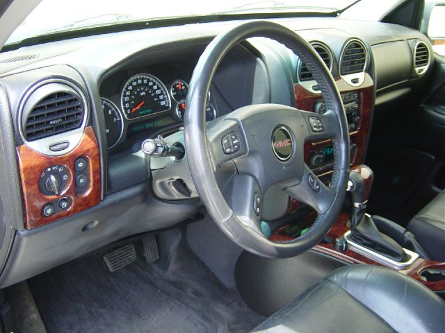 GMC Envoy XL 2005 photo 9